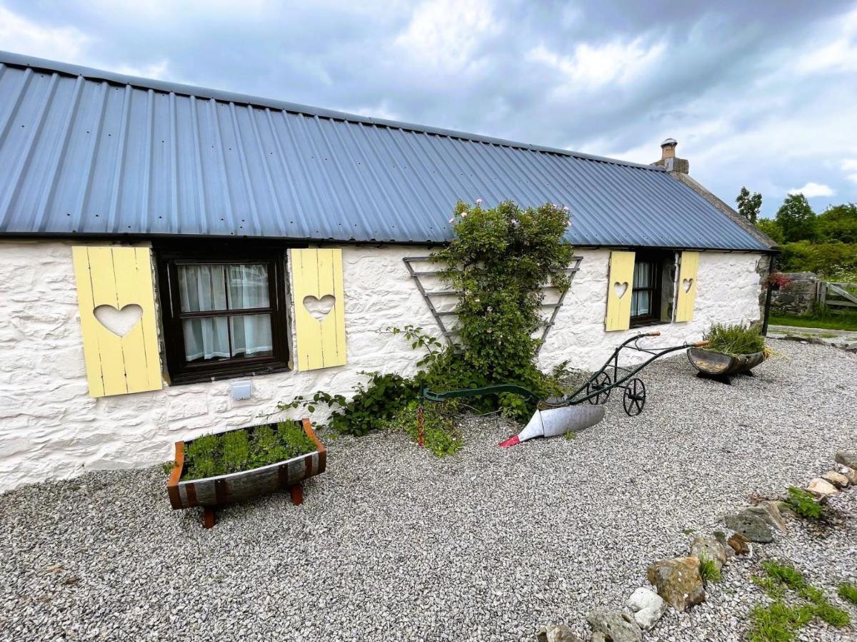 Deveron Valley Cottages Marnoch Exterior photo